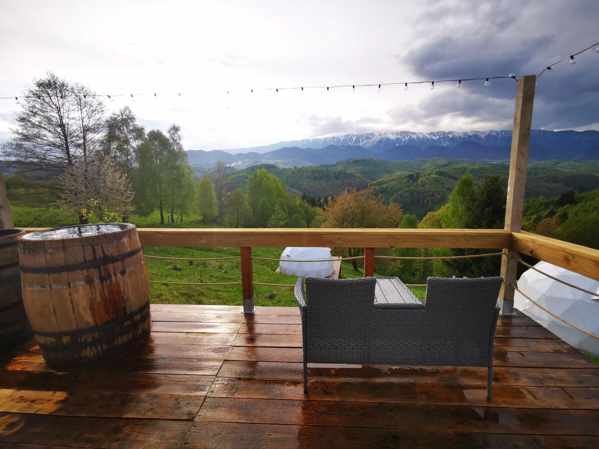 Glamping Zazen Hotel Drumu Carului Exterior photo